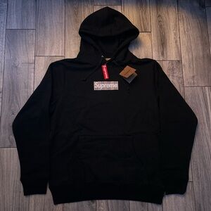 Supreme Burberry Box Logo Hoodie